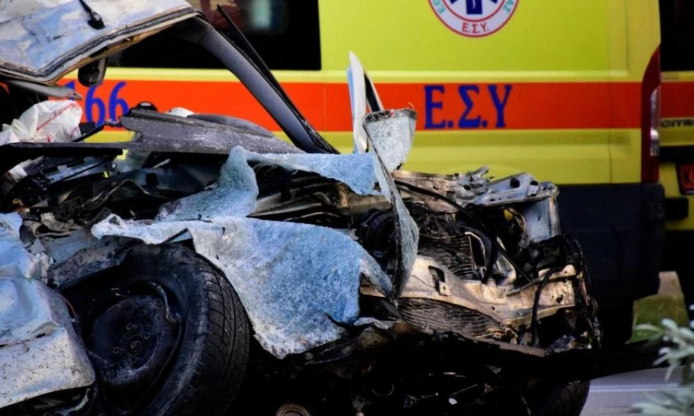 Λαμία: Η στιγμή της σύγκρουσης λίγο μετά από απροσεξία που έγινε βίντεο